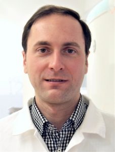 Doc. RNDr. Daniel Ruzek Ph.D.02 227x300
