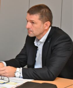 DSC 0221 3